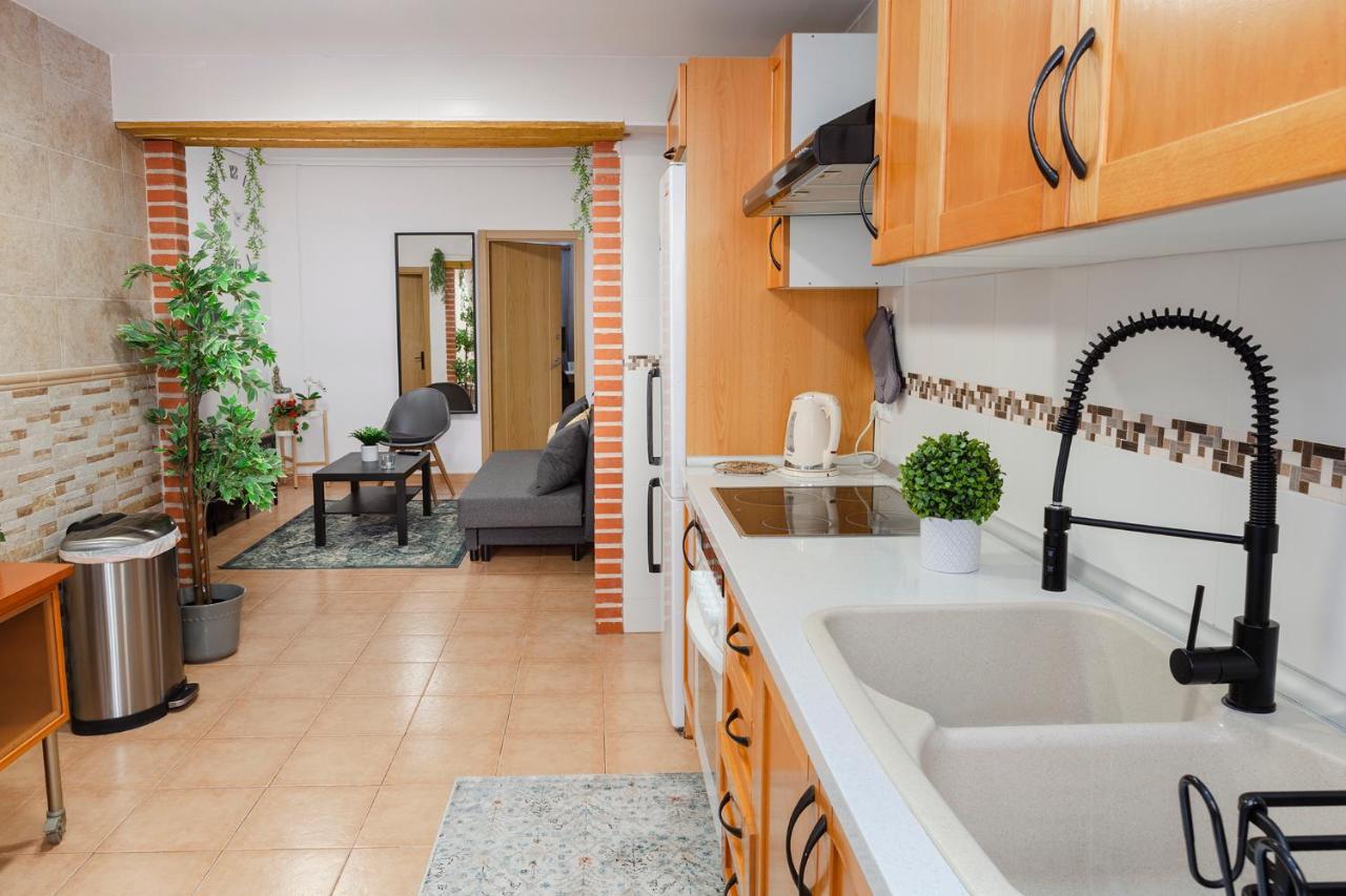 Luxury Artistic Digital Nomad 2 Bedroom W/Terrace Βαλένθια Εξωτερικό φωτογραφία